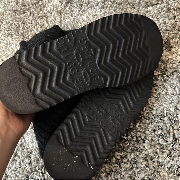 UGG Australia - Authentic Classic Cardy Boots - Picture 4 of 7